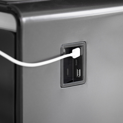 Mesa de cama moderna com gavetas refrigeradas Carregamento sem fio Mesa de café 38,5KGS