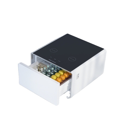 Mesa de sala de estar moderna com geladeira e carregamento sem fio