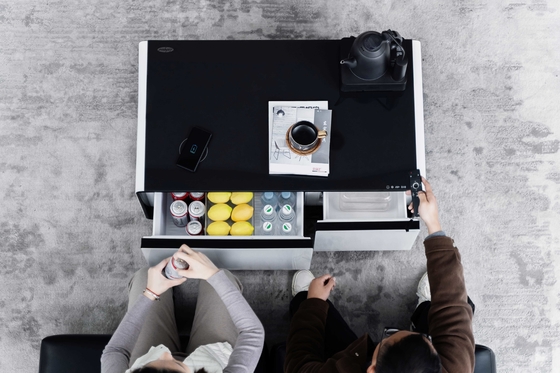 Mesa de café inteligente de aço vidro temperado plástico TB90 Carregamento sem fio e portas USB